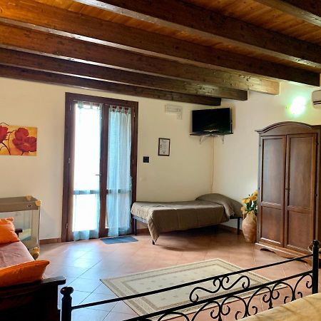 קלטפימי Agriturismo Tenute Pispisa Segesta מראה חיצוני תמונה