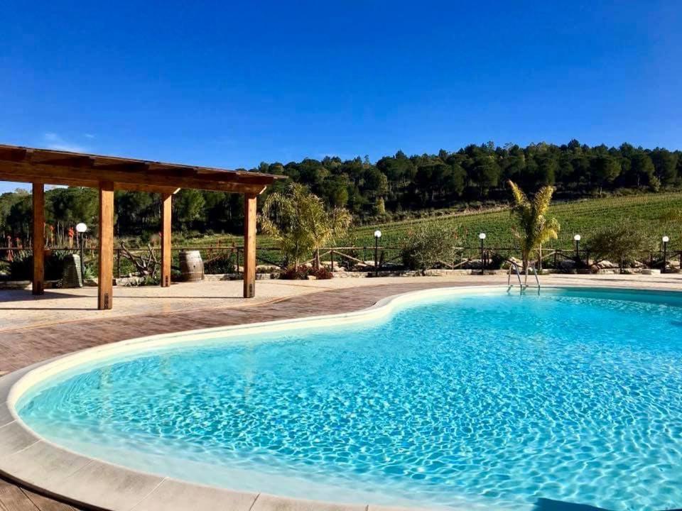קלטפימי Agriturismo Tenute Pispisa Segesta מראה חיצוני תמונה
