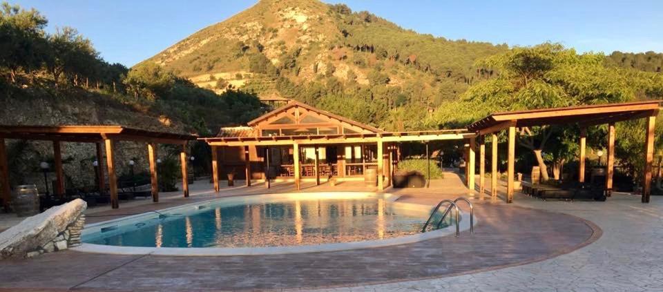 קלטפימי Agriturismo Tenute Pispisa Segesta מראה חיצוני תמונה